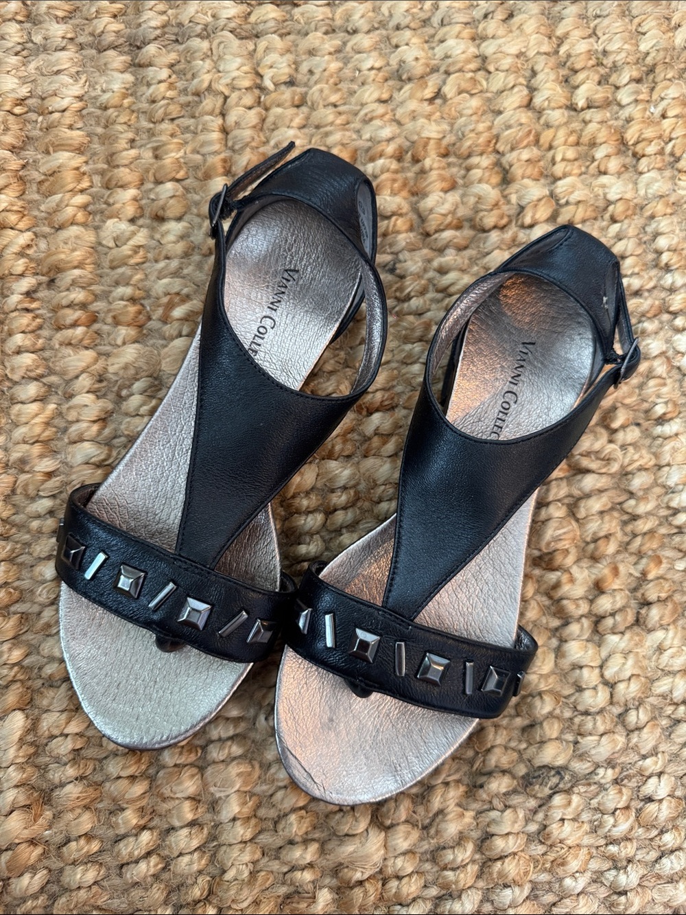 Vianni Collection Studded Leather Sandals EU 35 Black
